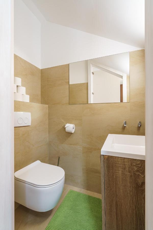 Villa Caprice - Krk Milohnici المظهر الخارجي الصورة